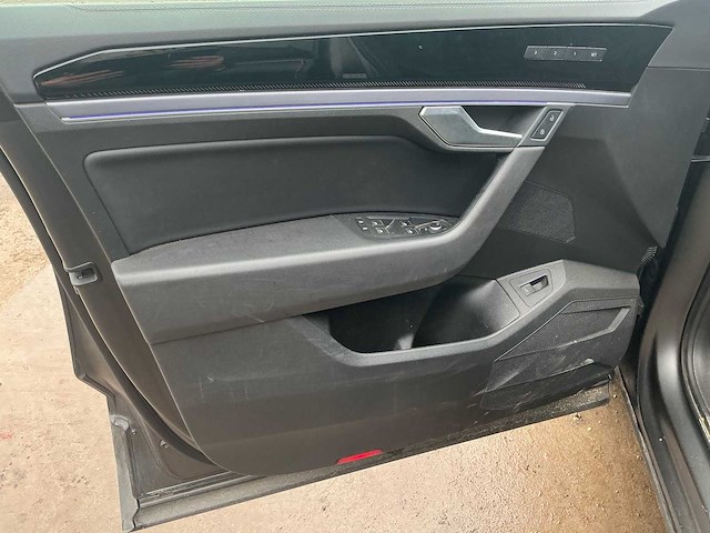 2024 volkswagen touareg cr lichte vracht - afbeelding 8 van  51