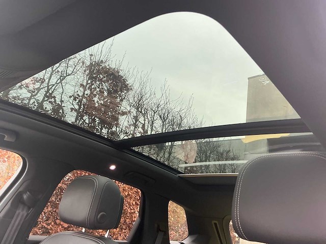 2024 volkswagen touareg cr lichte vracht - afbeelding 13 van  51