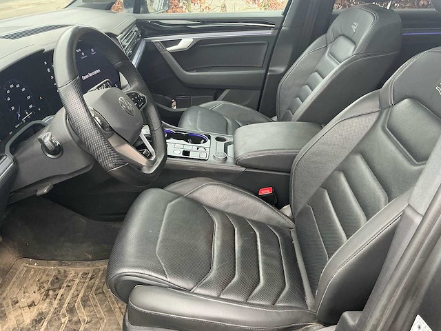 2024 volkswagen touareg cr lichte vracht - afbeelding 14 van  51