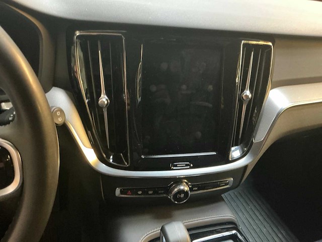 2024 volvo v60 t8 plug-in hybrid personenauto - afbeelding 6 van  22