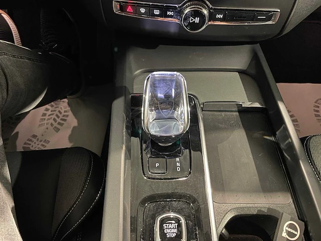 2024 volvo xc60 2.0i r-design personenauto - afbeelding 4 van  20