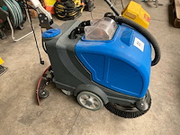 2024 wipek swm30 vloerschrobzuigmachine - afbeelding 2 van  8