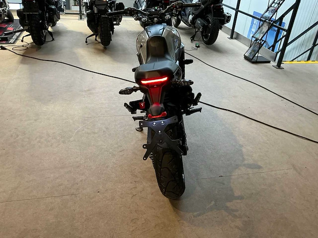 2024 zontes gk sport scafe 350 motorfiets - afbeelding 12 van  14