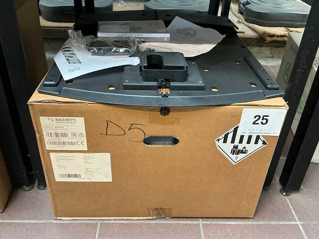 2024 zuchetti ambrogio quad elite eu4 robotmaaier - afbeelding 2 van  3