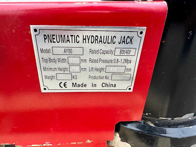 2025 - ay80 - garagekrik - afbeelding 2 van  10