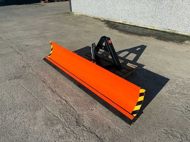 2025 - nieuw - sneeuwschuiver - afbeelding 9 van  9