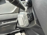 2025 - peugeot - 2008 - 1.2 puretech - 12v turbo hybrid - car - afbeelding 6 van  22