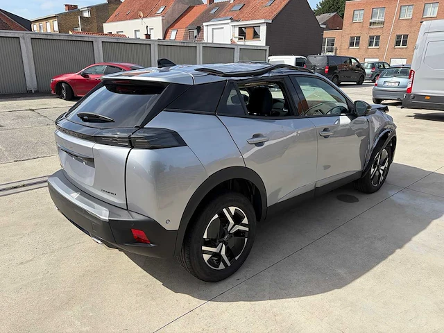 2025 - peugeot - 2008 - 1.2 puretech - 12v turbo hybrid - car - afbeelding 18 van  22