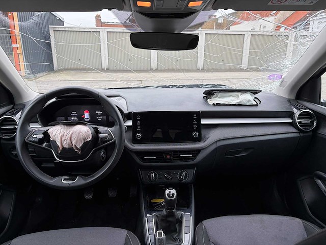 2025 - skoda - fabia - 4 1.0 tsi - 12v turbo - schadewagen - afbeelding 19 van  22