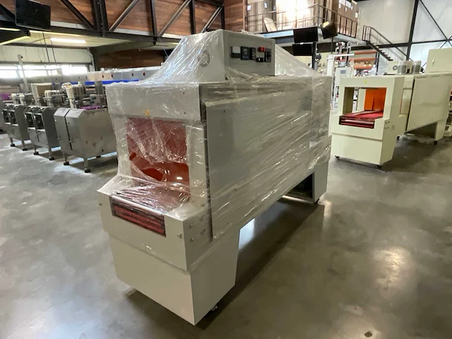 2025 bropack pe film shrink packing machine verpakkingsmachine (oven) - afbeelding 9 van  11