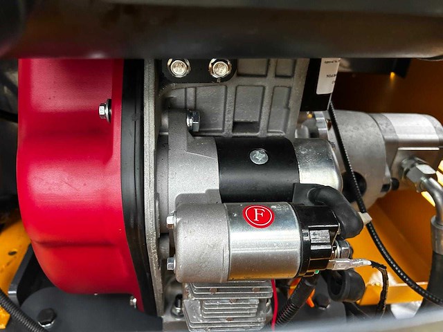 2025 crawler ht10 minigraafmachine - afbeelding 6 van  9