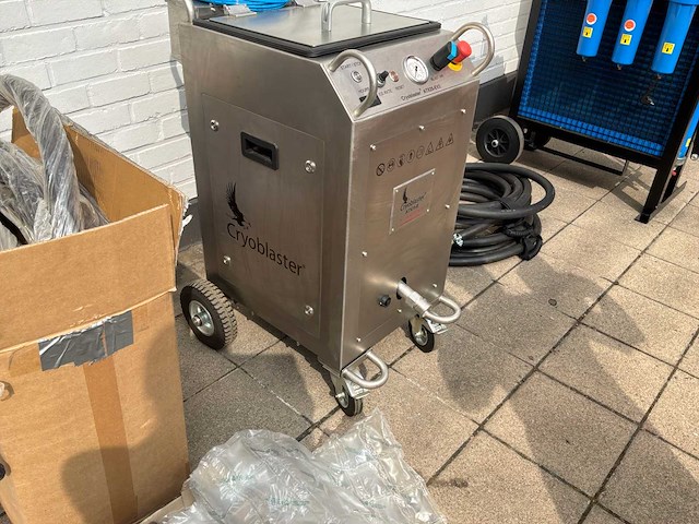 2025 cryoblaster atx25e droogijsreiniging - afbeelding 7 van  44