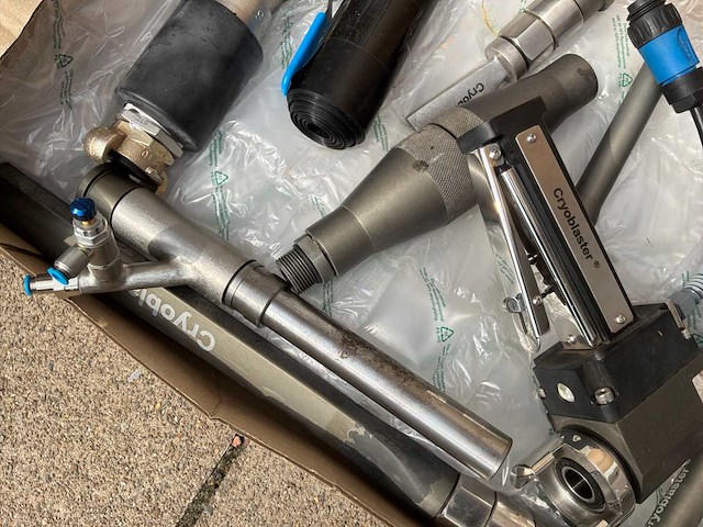 2025 cryoblaster atx25e droogijsreiniging - afbeelding 16 van  44