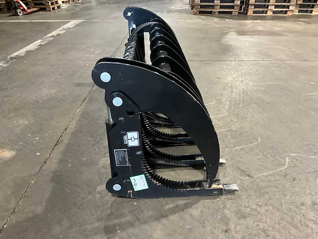2025 curved log grabber clg72 graafbak schranklader - afbeelding 3 van  3