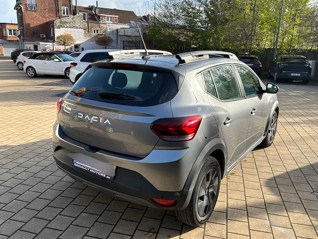2025 dacia sandero vp auto - afbeelding 27 van  31
