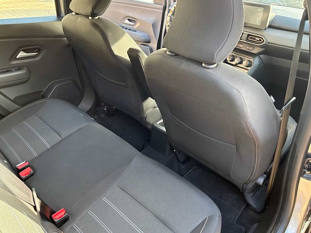 2025 dacia sandero vp auto - afbeelding 12 van  21