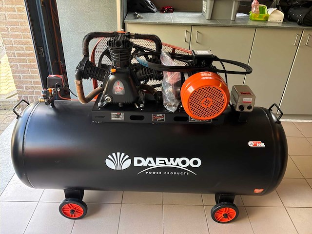 2025 daewoo daax500l luchtcompressor - afbeelding 2 van  7