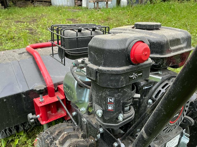 2025 dl workx pro-22 v2 zelfrijdende veegmachines (benzine) (2x) - afbeelding 15 van  23