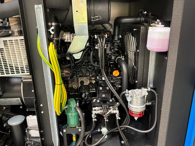 2025 e-power p-grid eu hybride stroomgenerator - afbeelding 13 van  33
