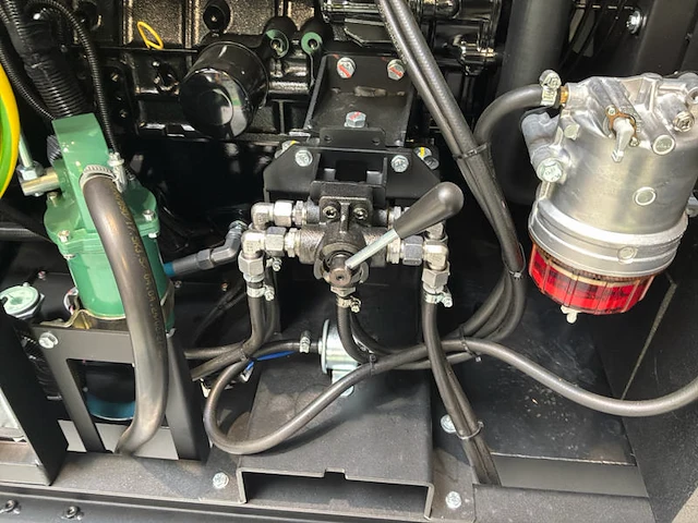 2025 e-power p-grid eu hybride stroomgenerator - afbeelding 14 van  33