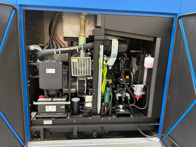 2025 e-power p-grid us hybride stroomgenerator - afbeelding 9 van  34