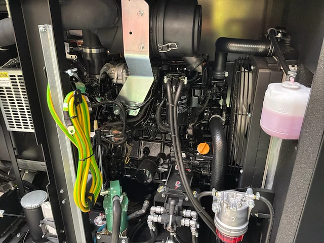 2025 e-power p-grid us hybride stroomgenerator - afbeelding 13 van  34