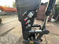 2025 excavator rupsgraafmachine - afbeelding 27 van  52