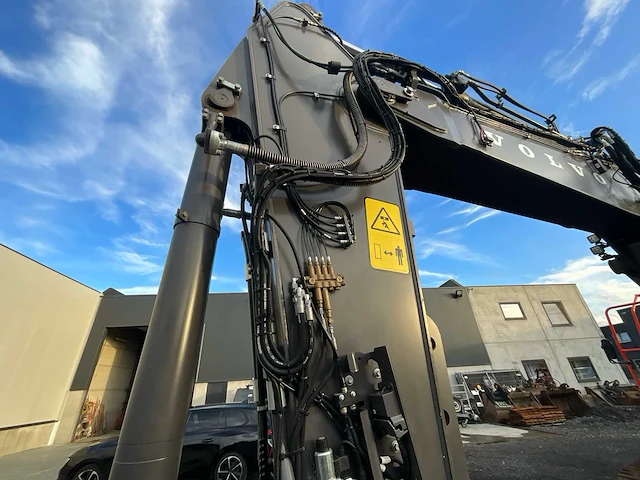 2025 excavator rupsgraafmachine - afbeelding 29 van  52