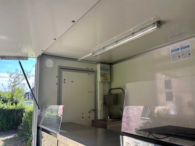 2025 food truck trailer twins trailers volledig uitgerust en klaar voor gebruik - t750 - afbeelding 19 van  74