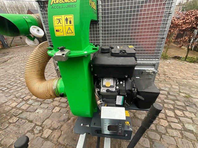 2025 foresteel ft-1600 trailer bladstofzuiger - afbeelding 17 van  18