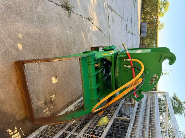 2025 groeneveldt rk 822r-2000a hydraulische sorteer-/sloopgrijper - afbeelding 2 van  5
