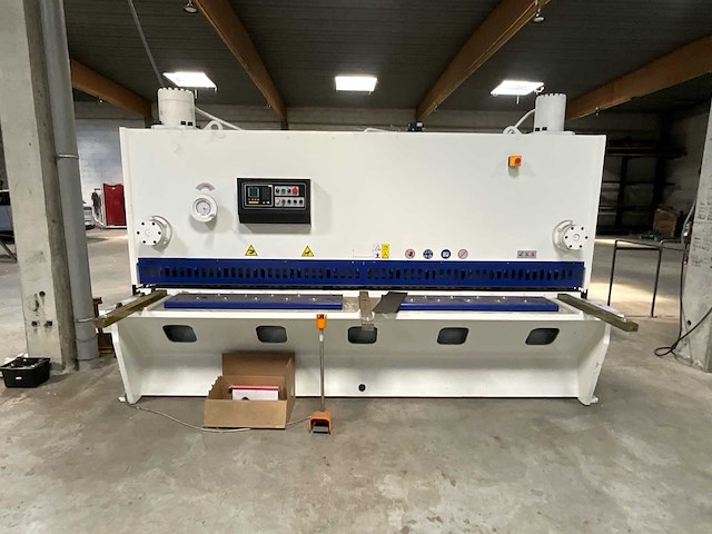 2025 grottus qc11k-serie - overige plaatbewerkingsmachines - afbeelding 3 van  9