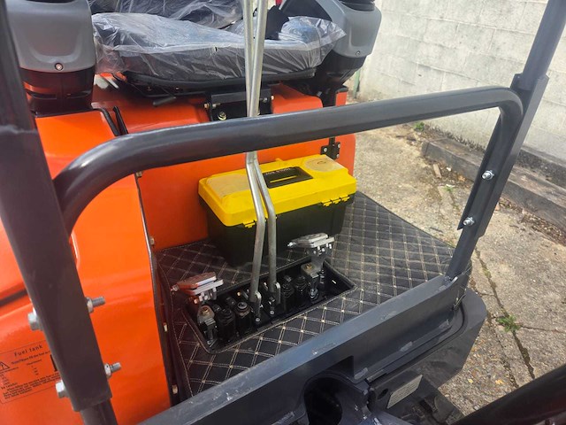 2025 hightop hh16 canopy mini graafmachine - afbeelding 11 van  11