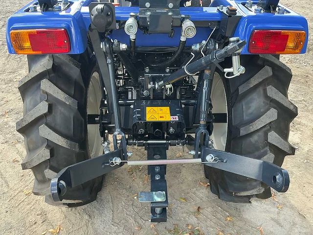 2025 iseki tm 3267e minitractor - afbeelding 11 van  21