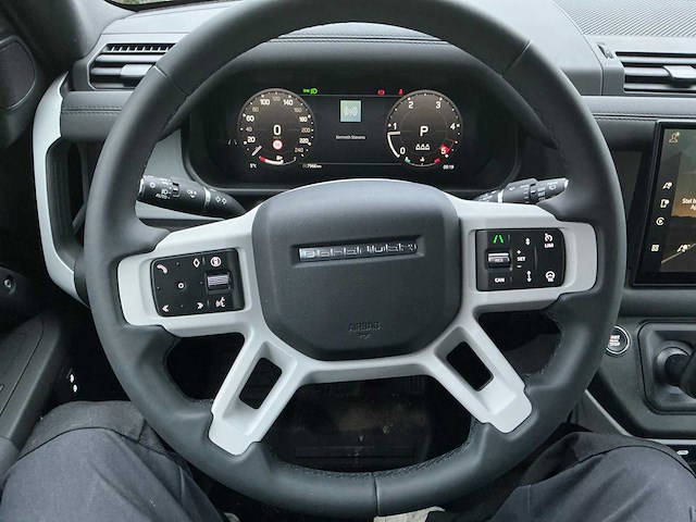 2025 land rover defender - afbeelding 7 van  32