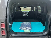 2025 land rover defender - afbeelding 18 van  32