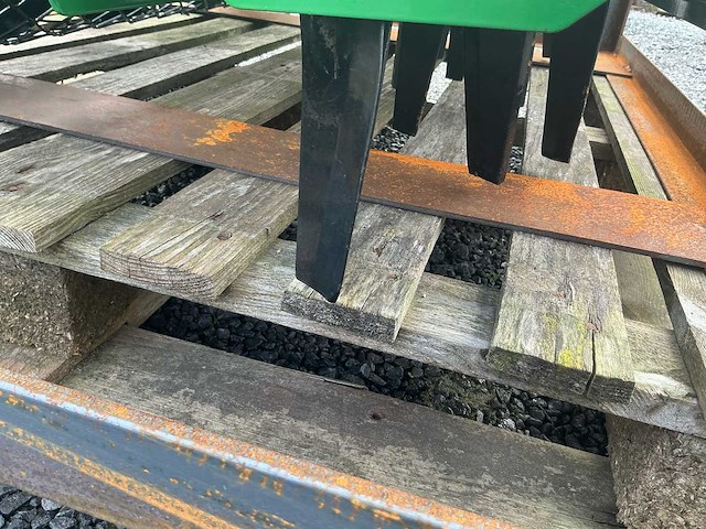 2025 lr125 rotorkopeg met zaaikit - afbeelding 11 van  12