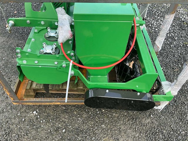 2025 lr125 rotorkopeg met zaaikit - afbeelding 9 van  10