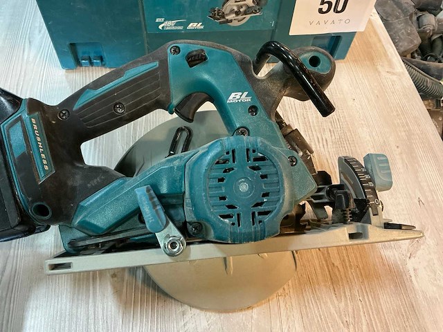 2025 makita dhs680 cirkelzaagmachine - afbeelding 2 van  6