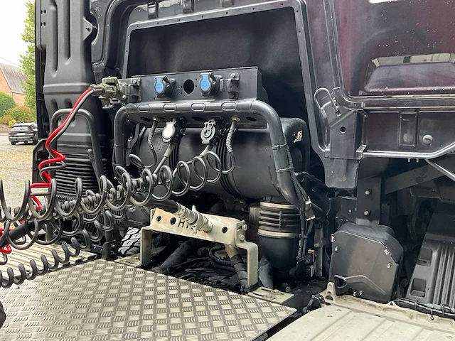 2025 man tgs 34.520 vrachtwagen met kipper - afbeelding 17 van  111