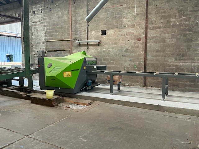 2025 mebor vr900 automatische meerbladige cirkelzaagmachine - afbeelding 1 van  13