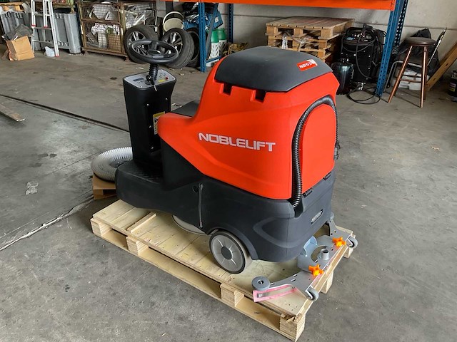 2025 noblelift nr530 schoonmaakwagen ongebruikt! nieuw!! - afbeelding 3 van  10