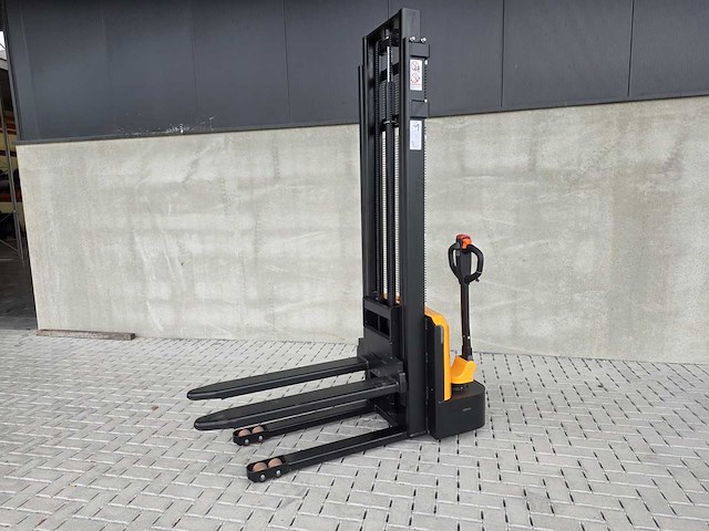2025 noblelift rte stapelaar - afbeelding 1 van  7