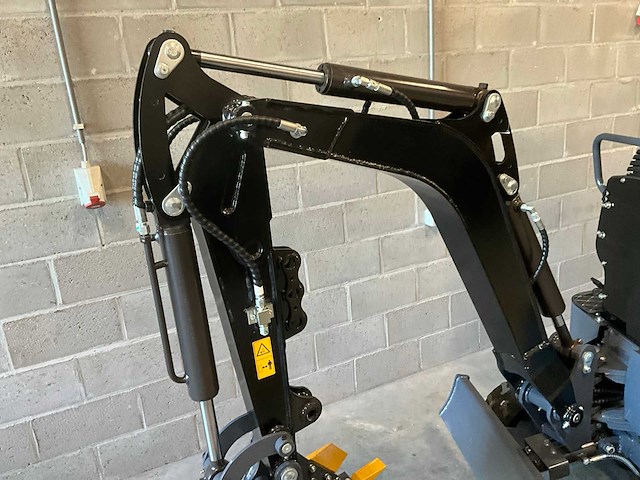 2025 nuoman minigraafmachine 1200kg - zwenkgiek - met garantie - afbeelding 20 van  21