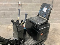 2025 nuoman minigraafmachine 700kg - met garantie - afbeelding 15 van  17