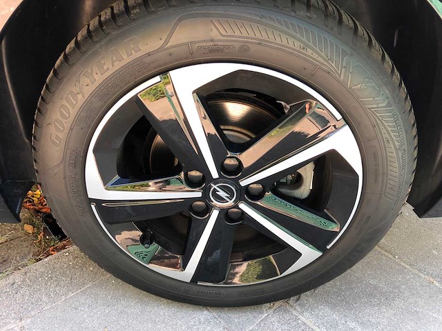 2025 opel astra sports tourer gs line pano, 20060 km !!!! - afbeelding 10 van  23