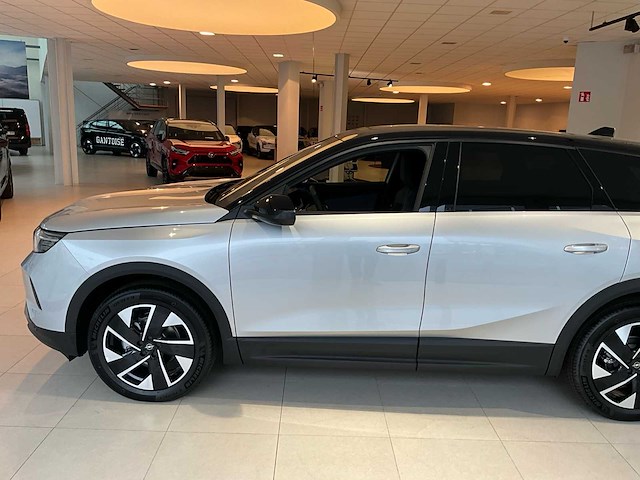 2025 opel grandland personenauto - afbeelding 18 van  24
