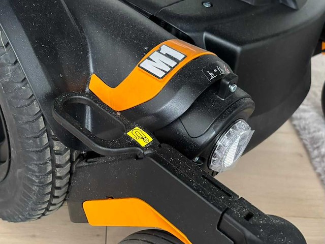 2025 permobil m1 comfort curve/luxe elektrische rolstoel - afbeelding 6 van  12