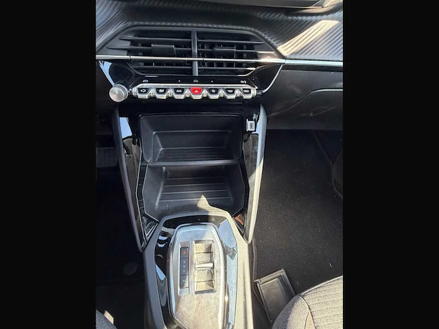 2025 peugeot 208 personenauto - afbeelding 10 van  27