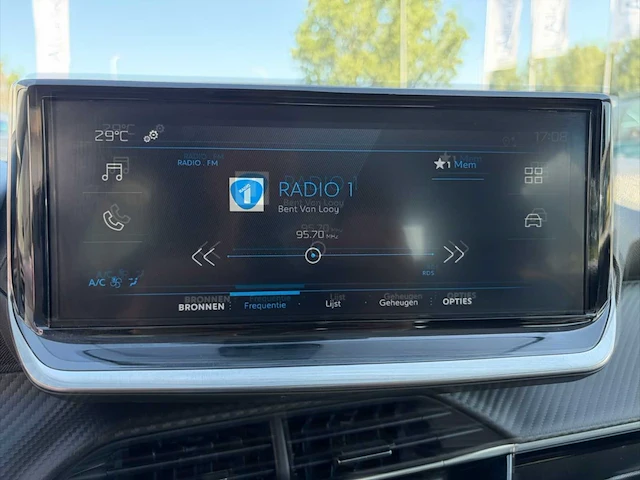 2025 peugeot 208 personenauto - afbeelding 12 van  27